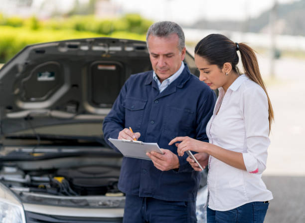 Low-cost car insurance agents in Sugar Creek, MO